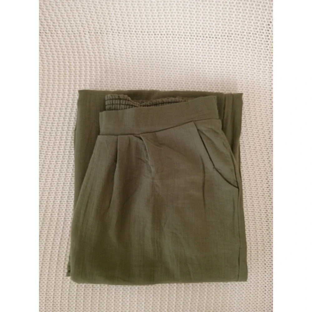 NOFLICK NWT Olive 100% Cotton‎ Wide Leg Smocked Waist Relaxed Flowy Pants M